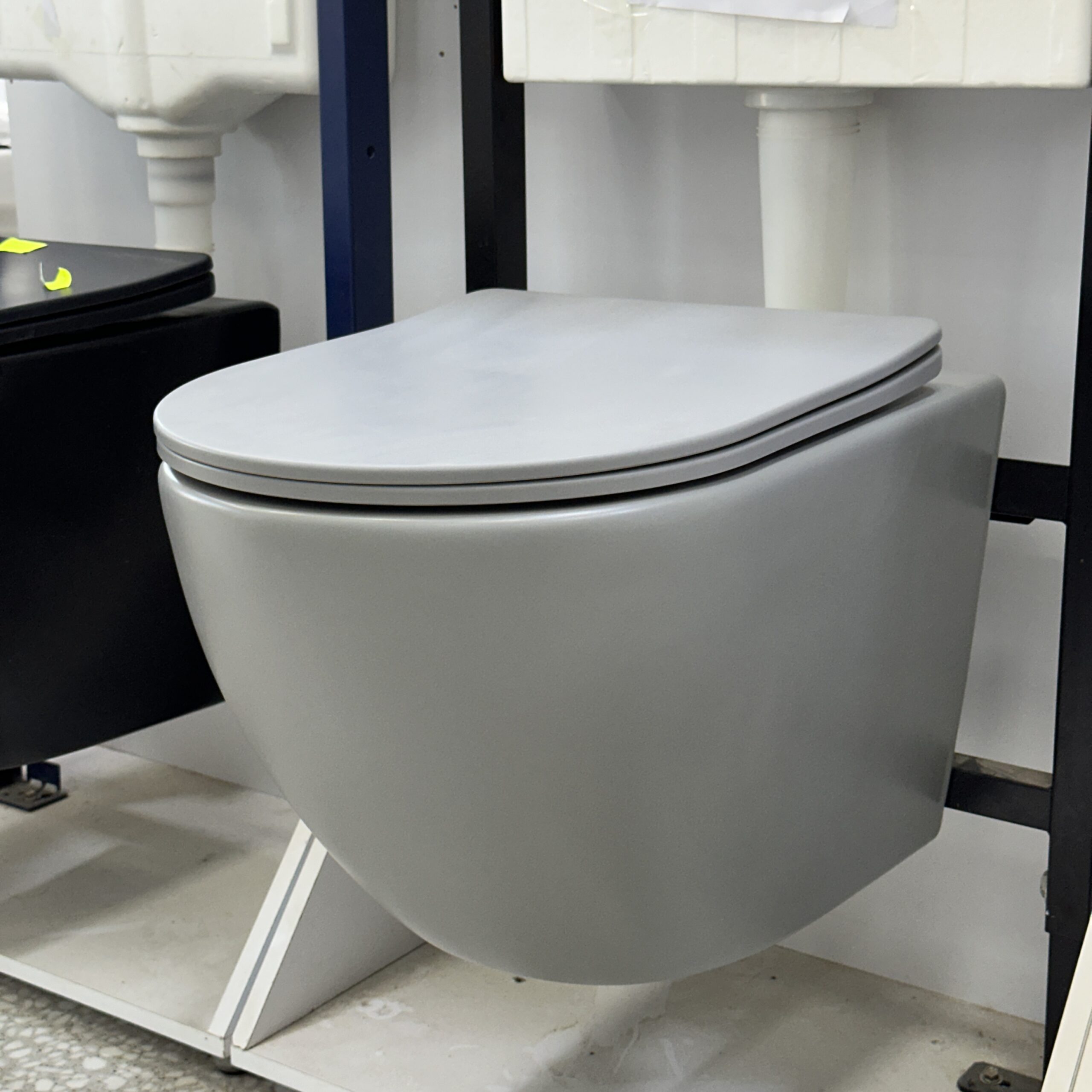 Cuvette suspendue ENERGIEMAX |GRIS Vente produits de plomberie